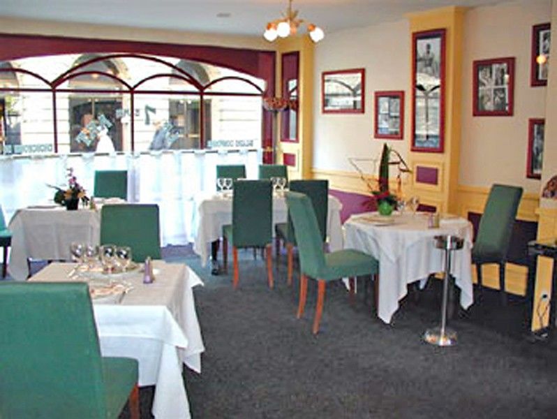 Hotel De Brunville & Spa บาเยอ ร้านอาหาร รูปภาพ